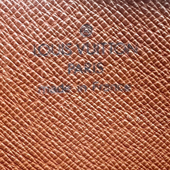 ‼️SOLD‼️Louis Vuitton Amazone Crossbody ❤️ 100% Authentic GREAT CONDITION‼️ - Picture 4 of 16